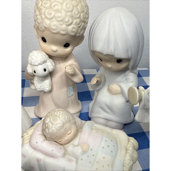 1986 Precious Moments Nativity Set 11 Pc “Come Let Us Adore Him” Figurines - Picture 4 of 16